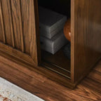 Bahut Guill style Mid-Century avec grain de bois et 2 portes coulissantes