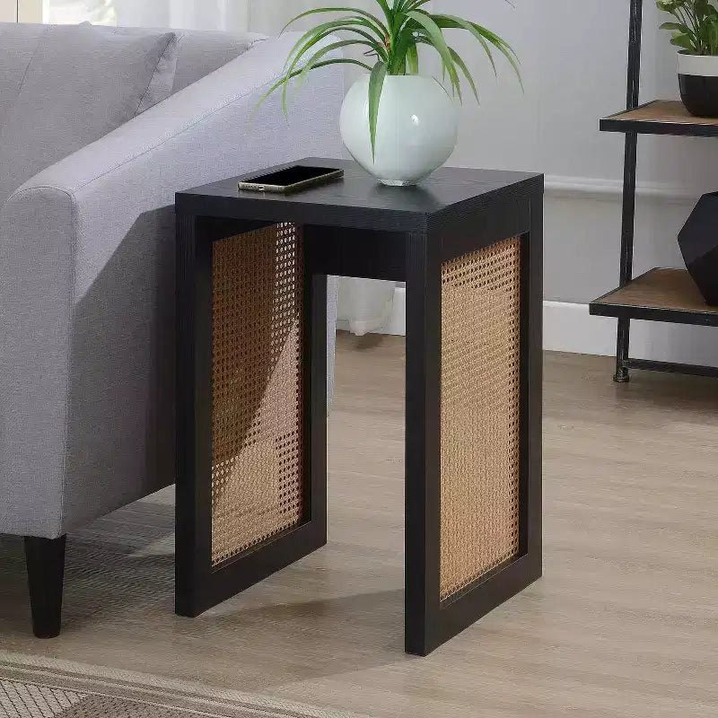 Table d'appoint carrée en bois coloris beige de 61 cm de hauteur, 1 pièce