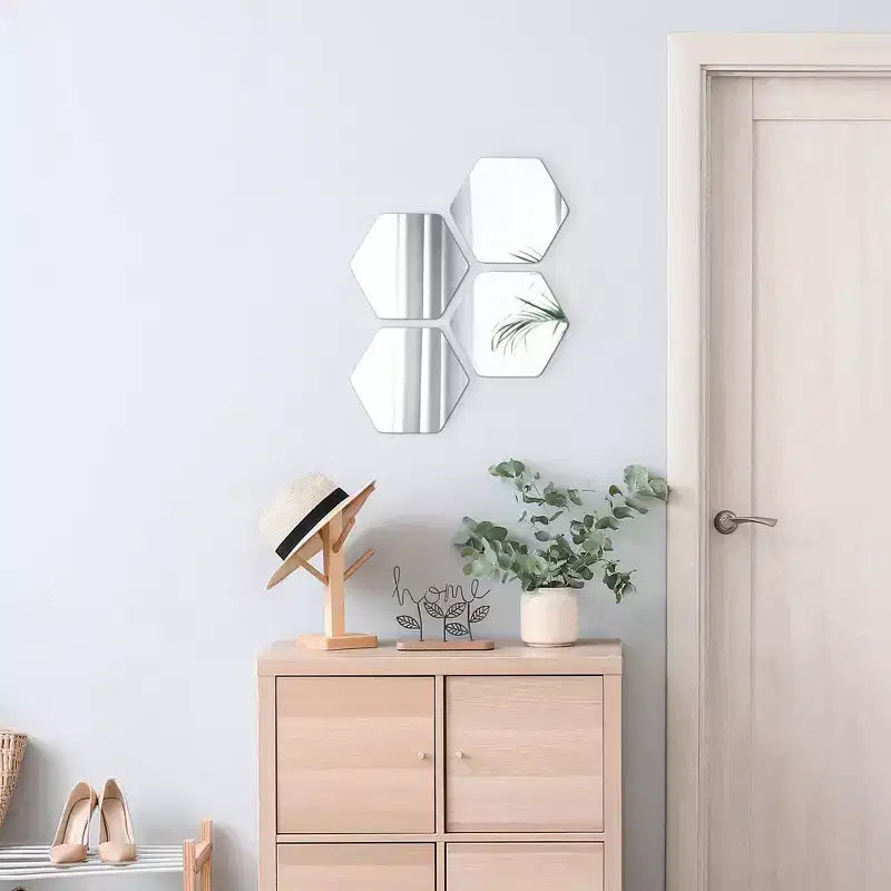 Miroirs Décoratifs Auto-Adhésifs Français pour la Maison (Lot de 4), Disponibles en 8 Formes Uniques
