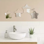 Miroirs Décoratifs Auto-Adhésifs Français pour la Maison (Lot de 4), Disponibles en 8 Formes Uniques