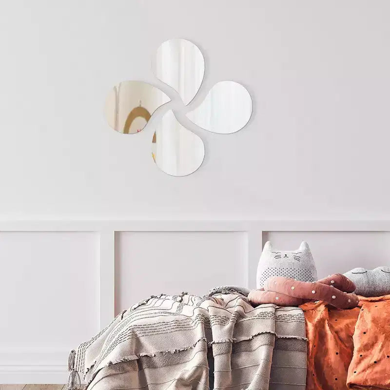 Miroirs Décoratifs Auto-Adhésifs Français pour la Maison (Lot de 4), Disponibles en 8 Formes Uniques