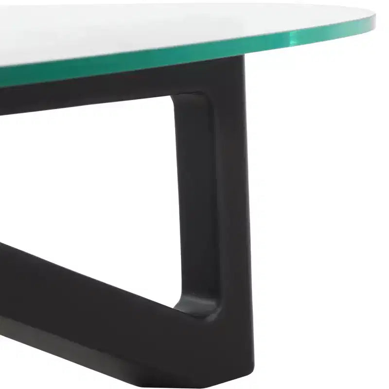 Table basse Imperial Collection en verre triangulaire avec piètement en bois de frêne lustré pour maison, salon, bureau